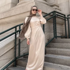 Elegant Puff-Sleeve Maxi Dress